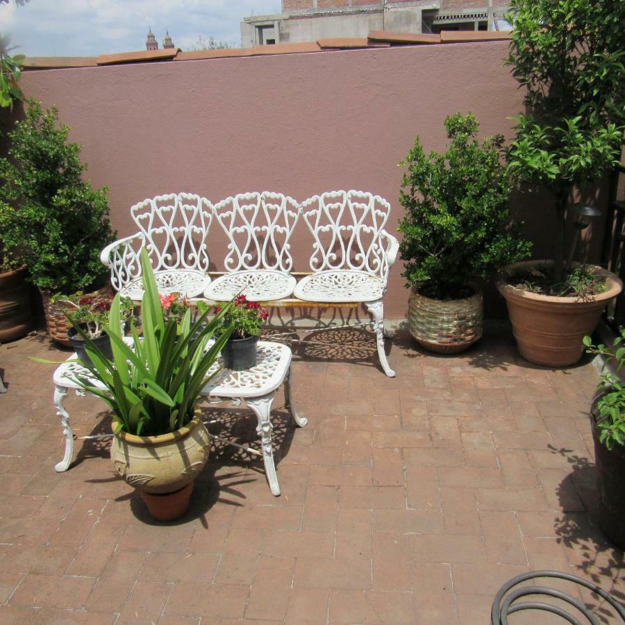 Hostal Casa Castillo Morelia Exterior photo